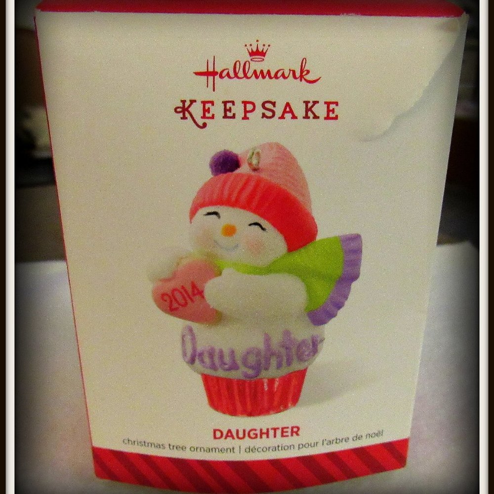 "DAUGHTER" Hallmark Keepsake Ornament